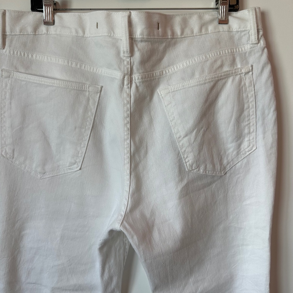 Men’s Banana Republic White Slim Linen-Cotton Traveler Pant - Picture 5 of 5